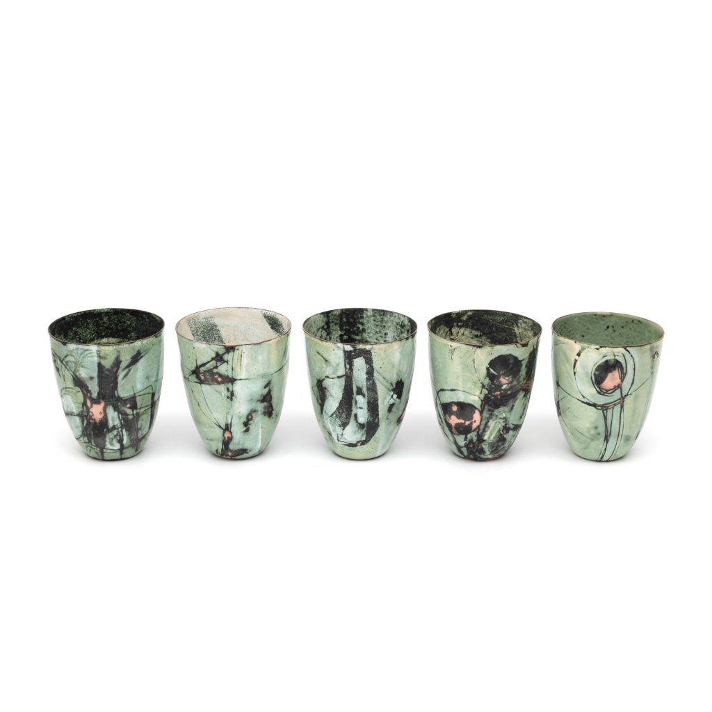 Copper and vitreous enamel cups x 5, 120 x 100 x 0.9mm